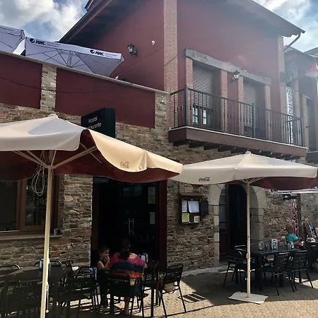 Saint Way בית הארחה קאקאבלוס